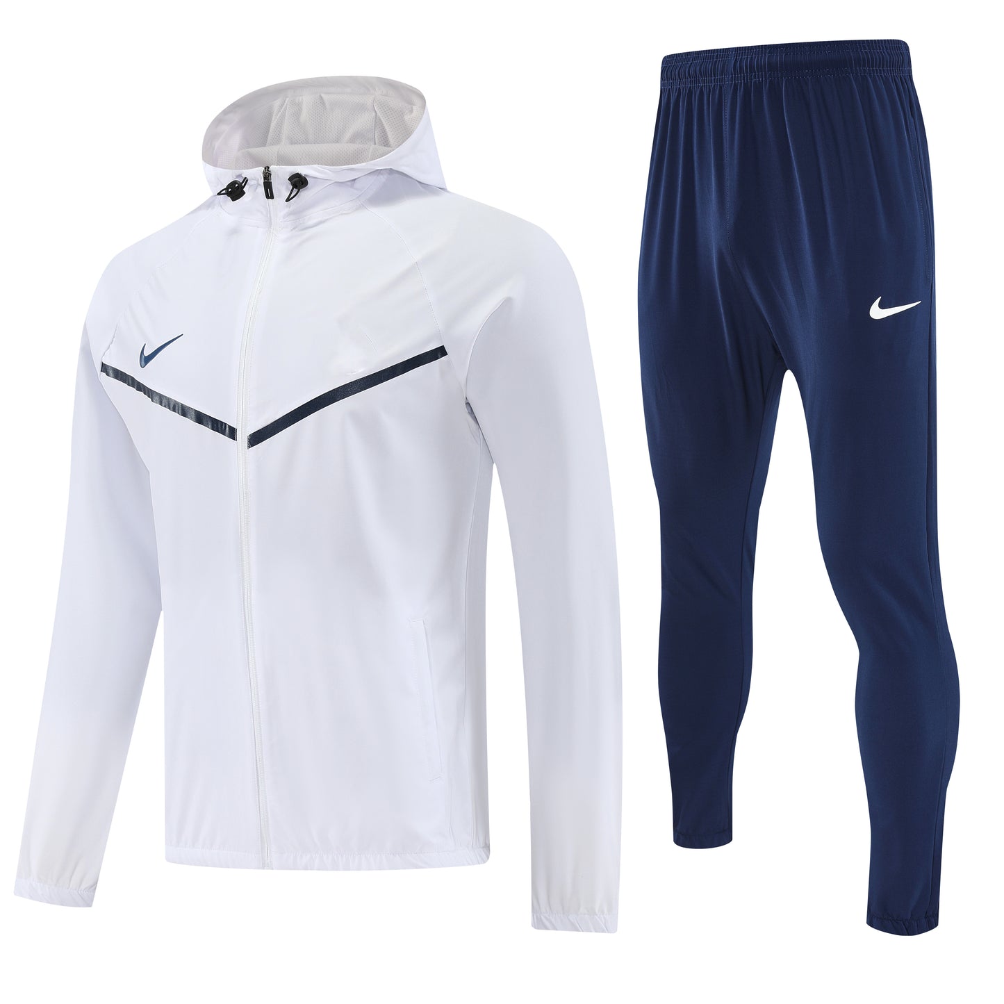 NIKE TRACKSUIT